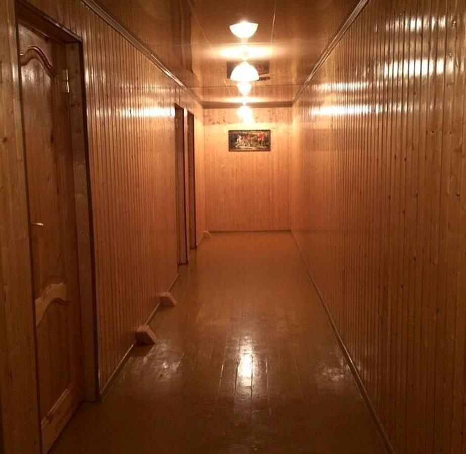 Guesthouse On Zheleznodorozhnaya Sukhumi Esterno foto